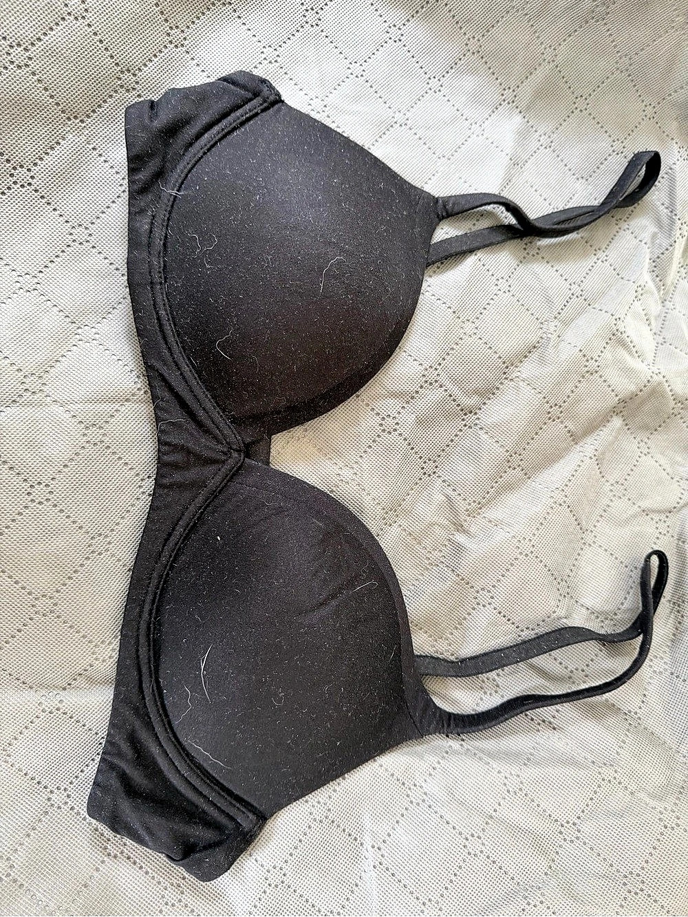 3/$60 Victoria’s Secret T-shirt bra wireless lightly lined Black Bra